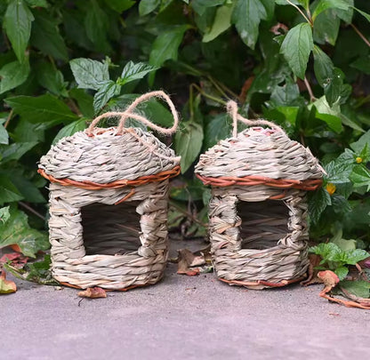 Handwoven straw bird nest parrot garden outdoor hanging hatching house